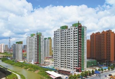上海周康航预制装配式住宅楼主体结构封顶 BIM视界 第1张