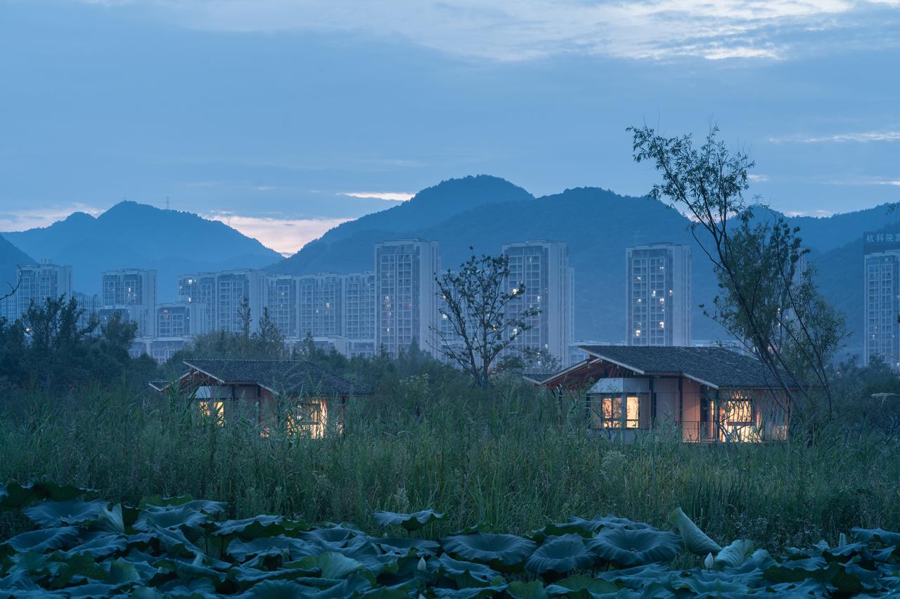 BIM建筑|富阳阳陂湖湿地生态酒店 / 尌林建筑