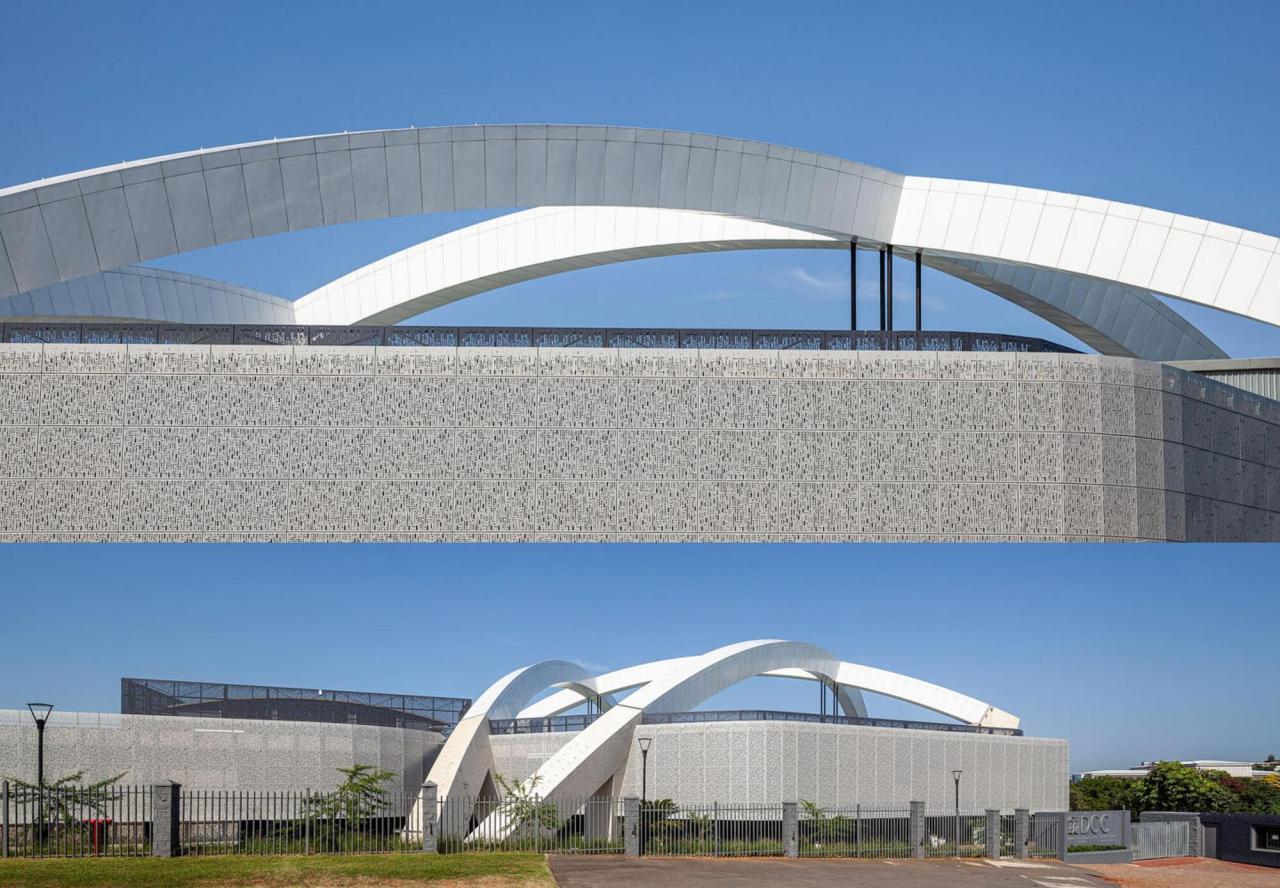 BIM建筑|南非德班基督教中心 / Elphick Proome Architects