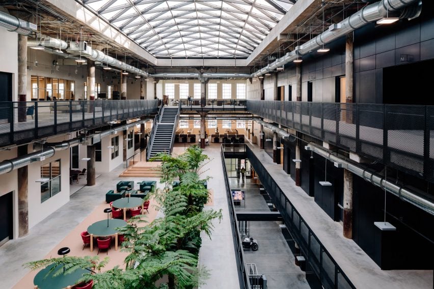 BIM建筑|晋斯勒将邮局大楼转变为工作空间和技术中心